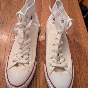 NEW White high-top Converse - unisex mens 9/ womens 11